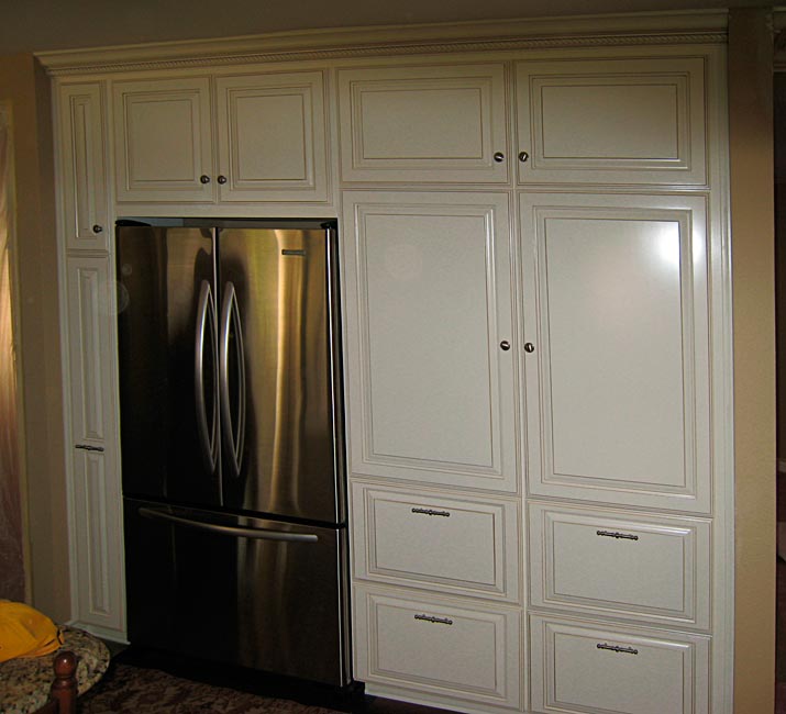 custom kitchen cabinets, wood carving
